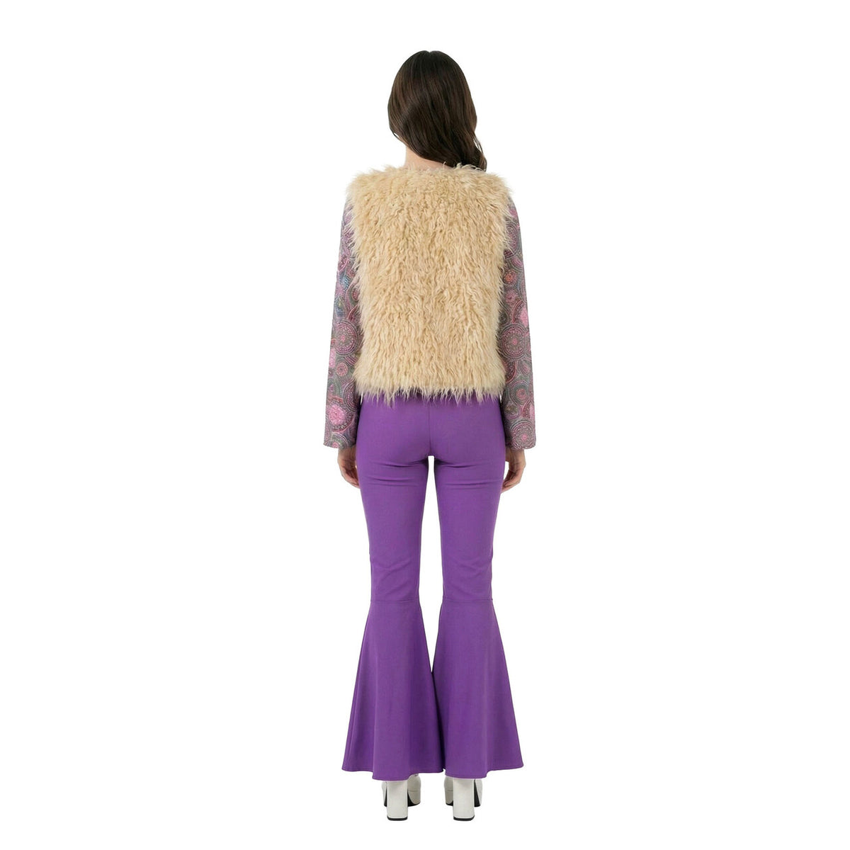 Op deze afbeelding zie je een Kostuums, van het merk Wilbers. Boho Fur Look Gilet