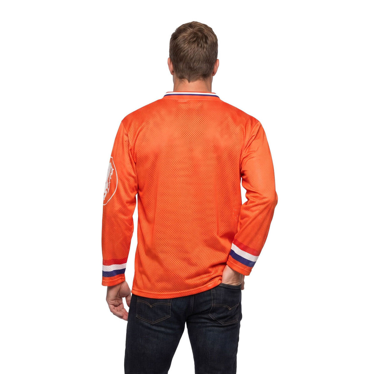 Op deze afbeelding zie je een Kostuums, van het merk Wilbers. De Leeuw Van Holland IJshockeyshirt (Oversized)