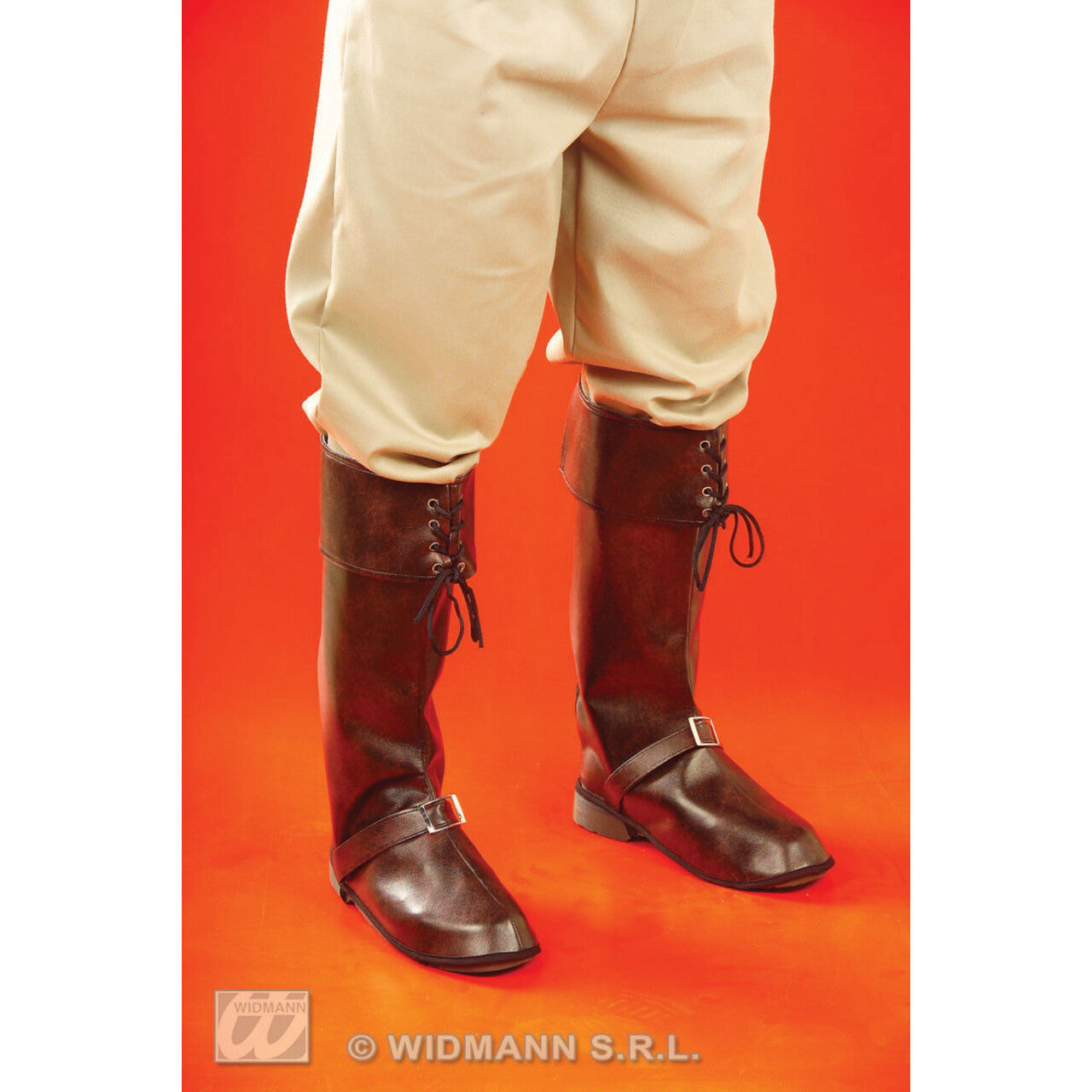 Op deze afbeelding zie je een Accessoires, van het merk Widmann. Ruiter Opzetlaarzen Met Buckle