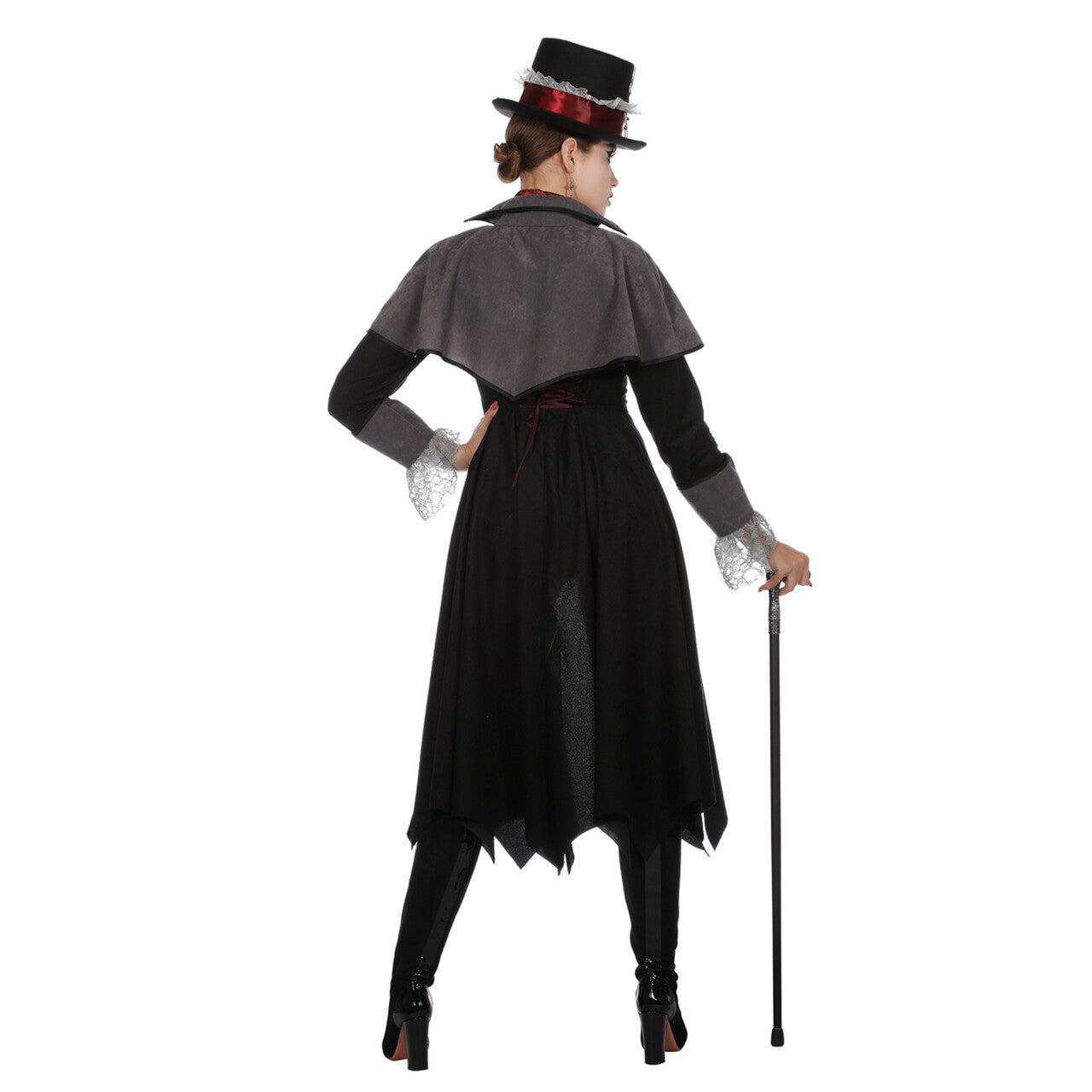Op deze afbeelding zie je een Kostuums, van het merk Wilbers. Steampunk Vampier 19e Eeuw Jas Vrouw Kostuum