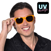 Op deze afbeelding zie je een Accessoires, van het merk Boland. Partybril Oranje Koorts