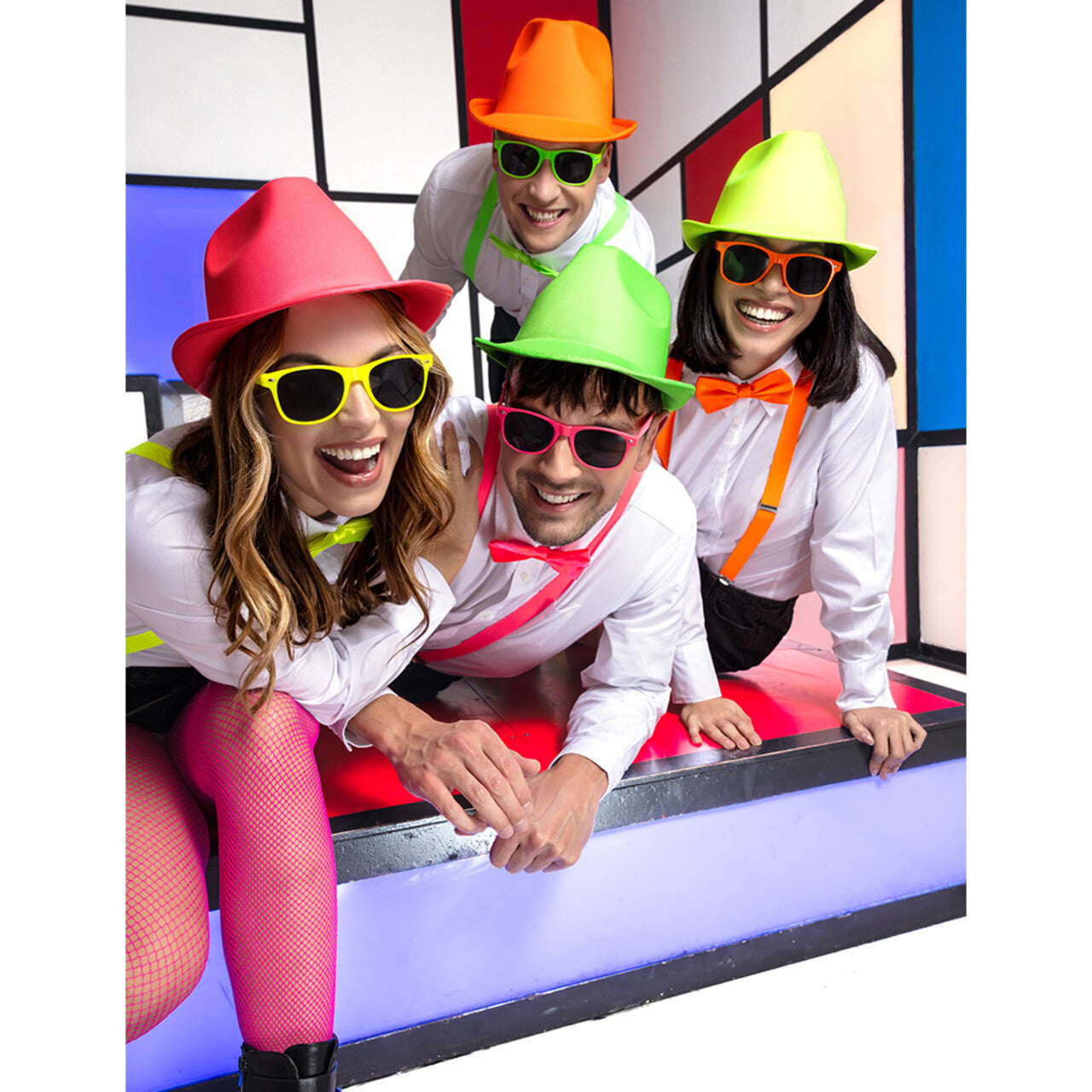 Op deze afbeelding zie je een Accessoires, van het merk Boland. Partybril Oranje Koorts