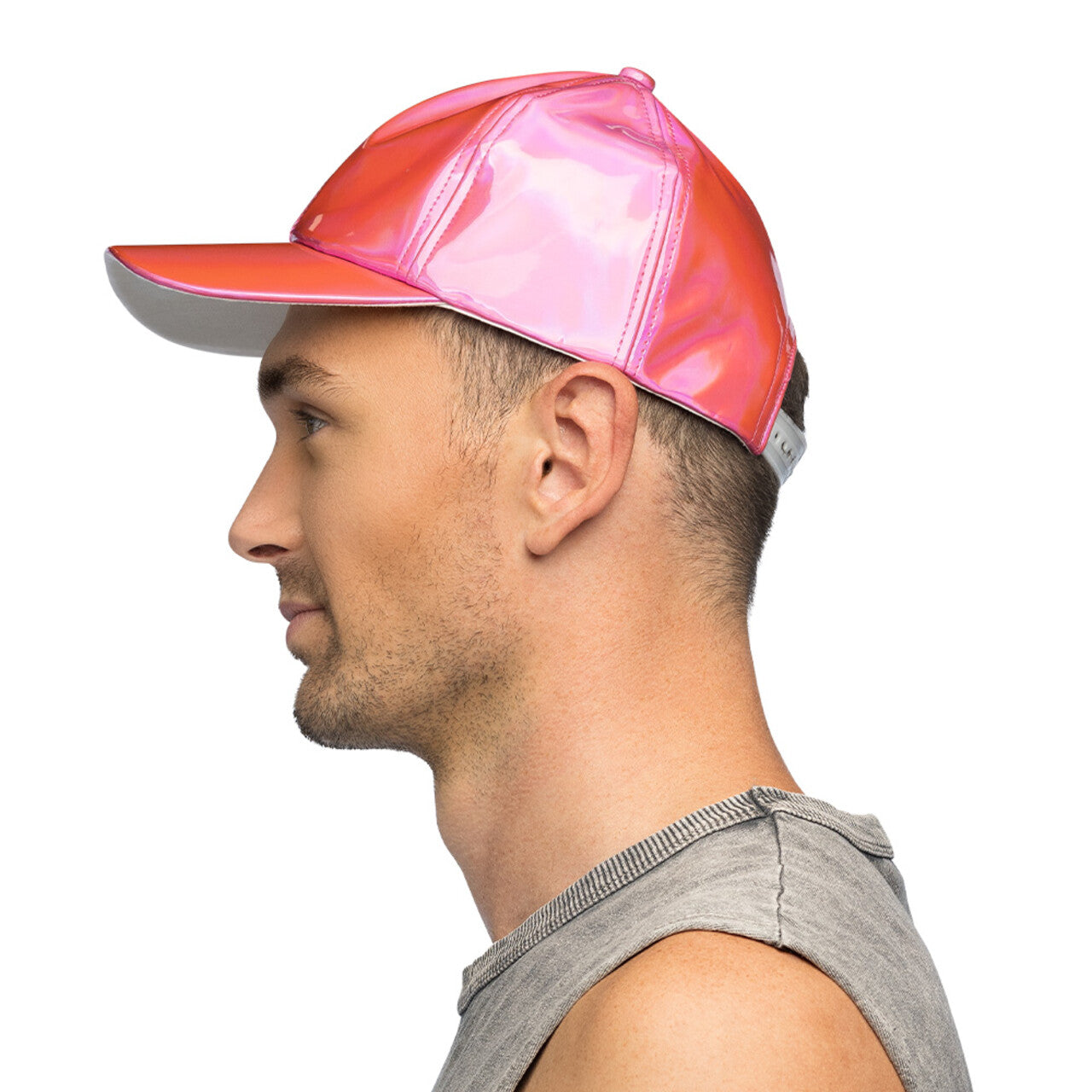 Op deze afbeelding zie je een Accessoires, van het merk Boland. Pet Holo Roze (Verstelbaar)
