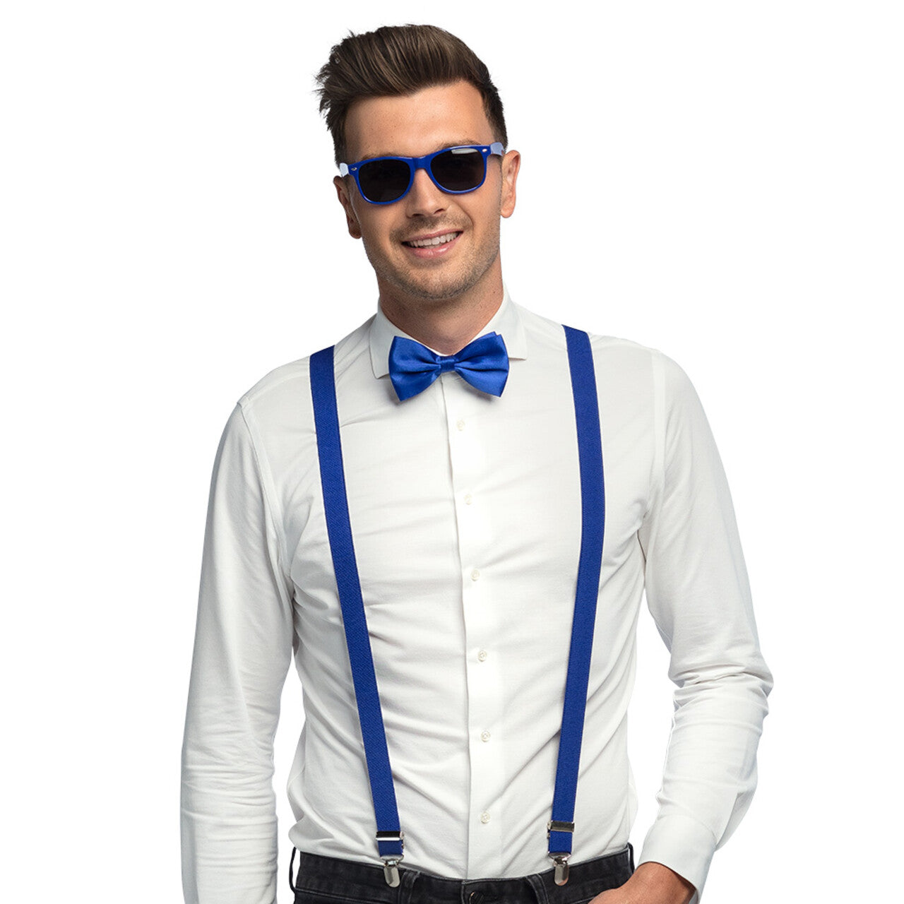 Op deze afbeelding zie je een Accessoires, van het merk Boland. Gentleman Party Set Blauw