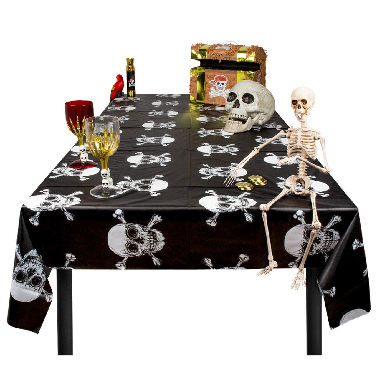 Op deze afbeelding zie je een Decoratie, van het merk Boland. Piraten Tafelkleed Met Doodskoppen