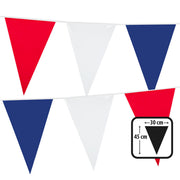 Op deze afbeelding zie je een Decoratie, van het merk Boland. Vlaggenlijn Met Grote Vlaggen Rood / Wit / Blauw