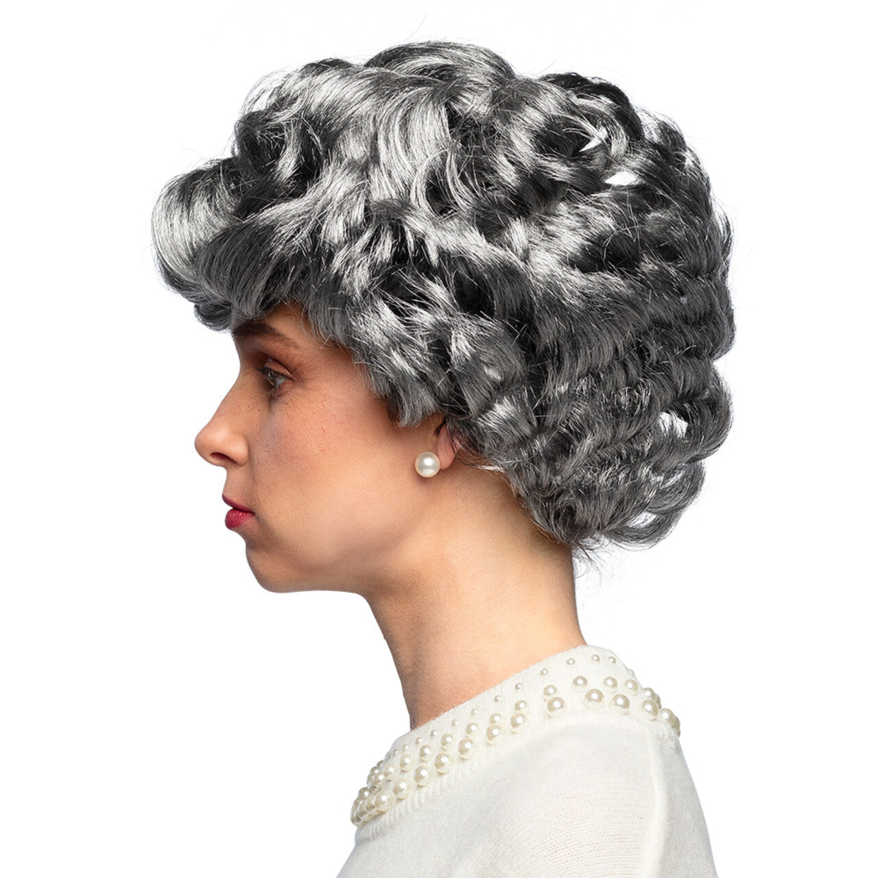 Op deze afbeelding zie je een Accessoires, van het merk Boland. Pruik Elizabeth Granny Grey