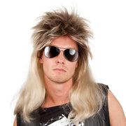 Op deze afbeelding zie je een Accessoires, van het merk Boland. Pruik Ryan Rockstar