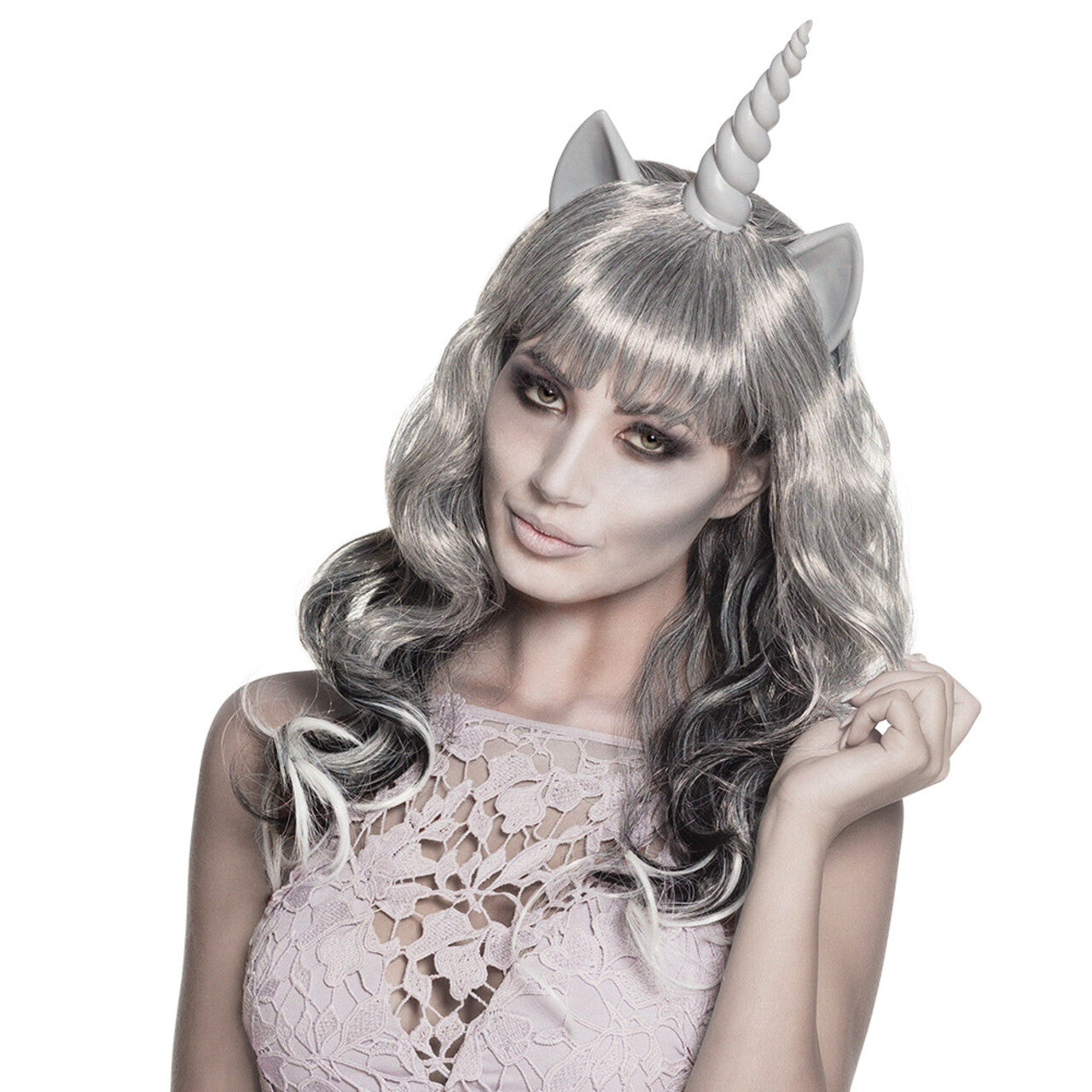 Op deze afbeelding zie je een Accessoires, van het merk Boland. Pruik Ghost Unicorn Met Hoorn En Oren