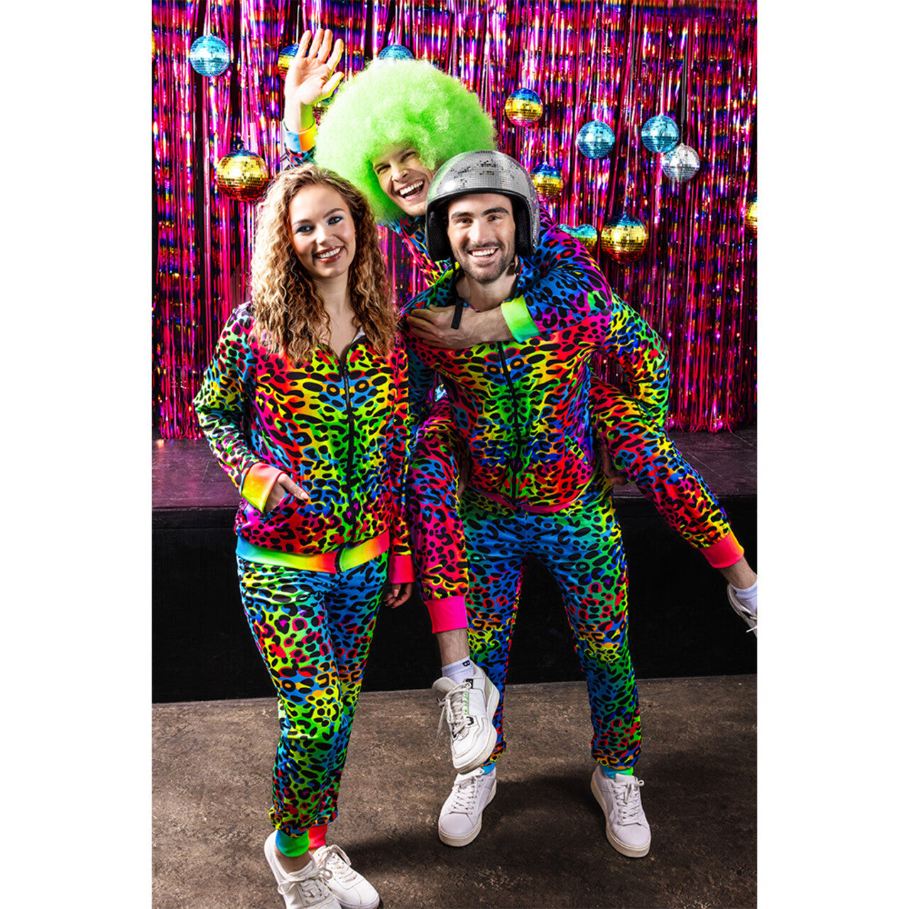 Op deze afbeelding zie je een Kostuums, van het merk Boland. Super Fout 90s Trainingspak Leopard Art Blacklight Vrouw Kostuum