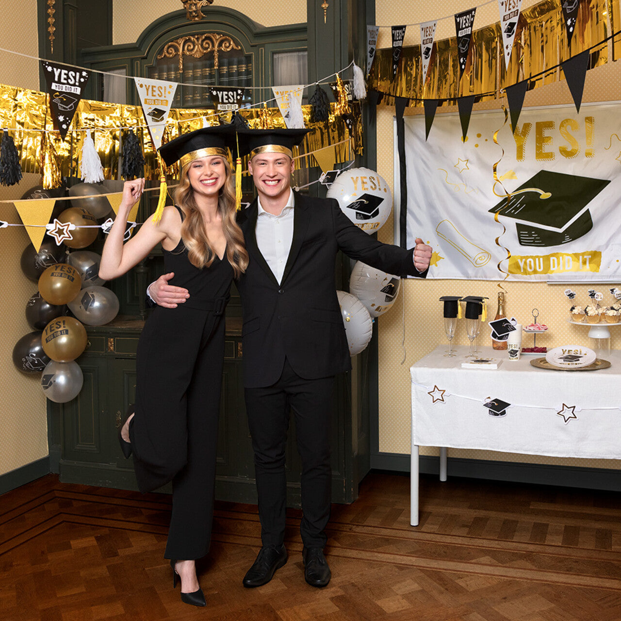 Op deze afbeelding zie je een Decoratie, van het merk Boland. Ballonnen Geslaagd Yes! You Did It