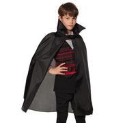 Op deze afbeelding zie je een Accessoires, van het merk Boland. Kindercape Nico Nightfall