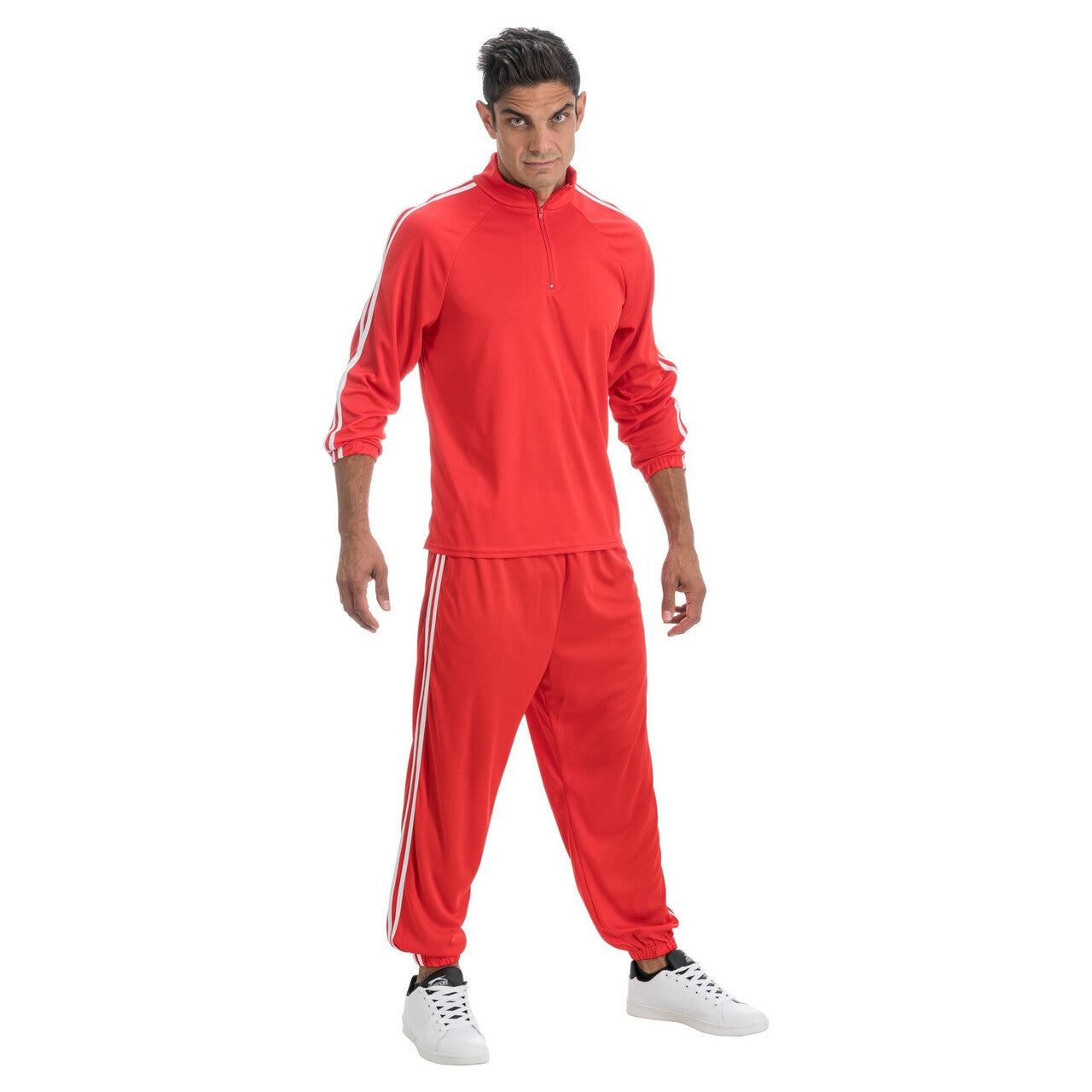 Op deze afbeelding zie je een Kostuums, van het merk Chaks. Rapper Mc Roodnoot Man Kostuum