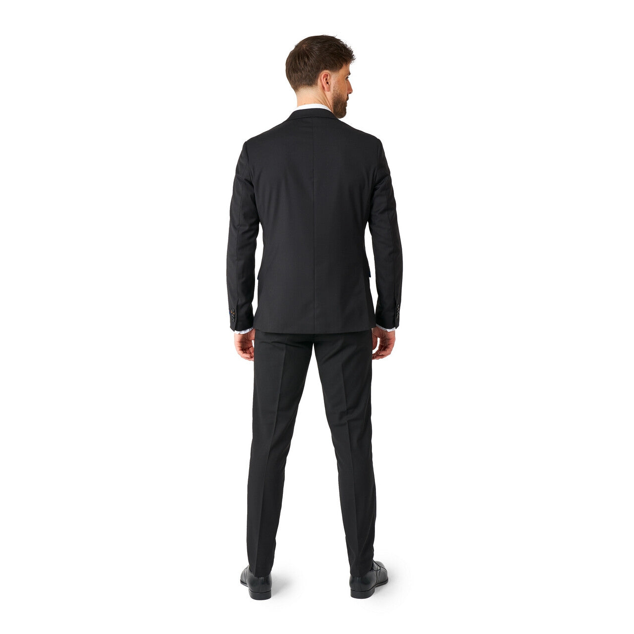 Op deze afbeelding zie je een Kostuums, van het merk Opposuits. Strak In Een Zwart Net Pak Man