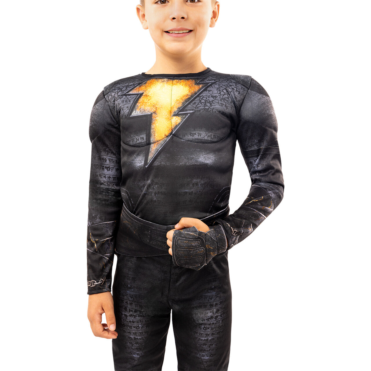 Op deze afbeelding zie je een Kostuums, van het merk Funidelia. Black Adam Dc Comics Jongen Kostuum