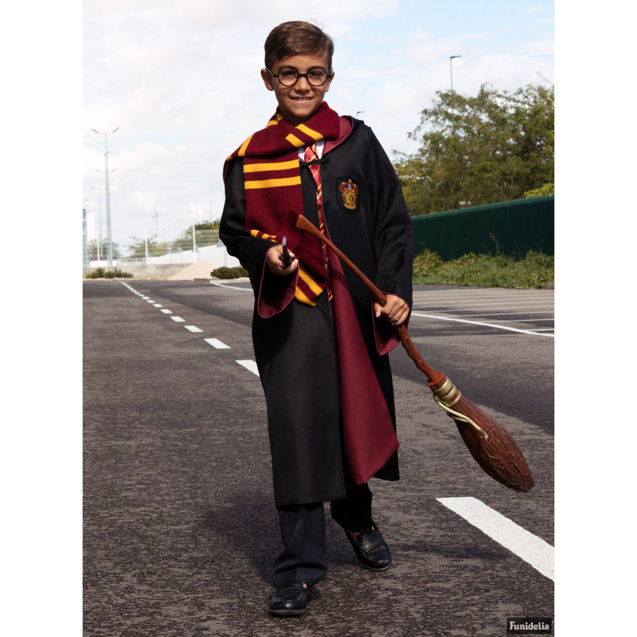 Op deze afbeelding zie je een Accessoires, van het merk Funidelia. Gryffindor Jongens Das - Harry Potter