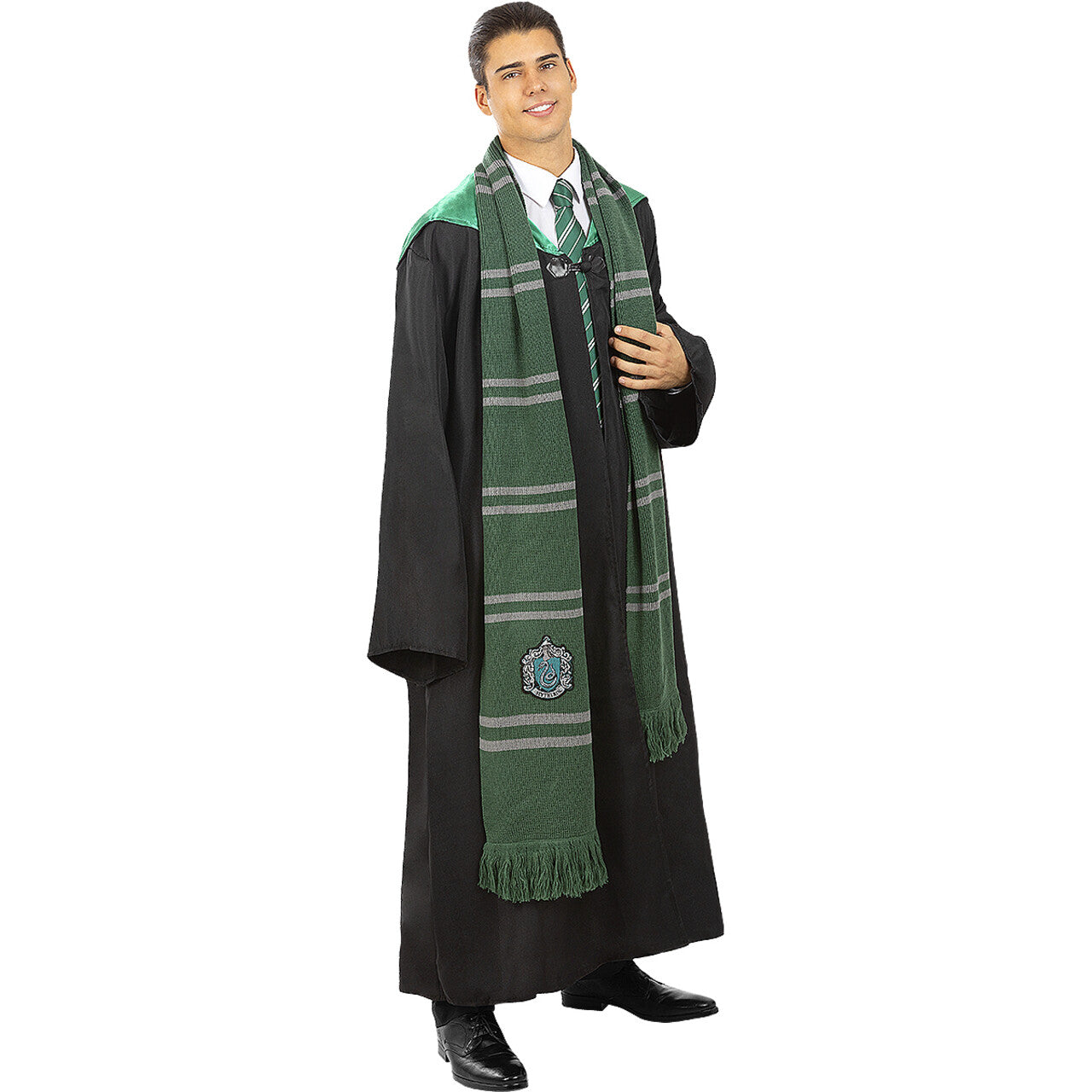 Op deze afbeelding zie je een Accessoires, van het merk Funidelia. Harry Potter Slytherin Sjaal Groen