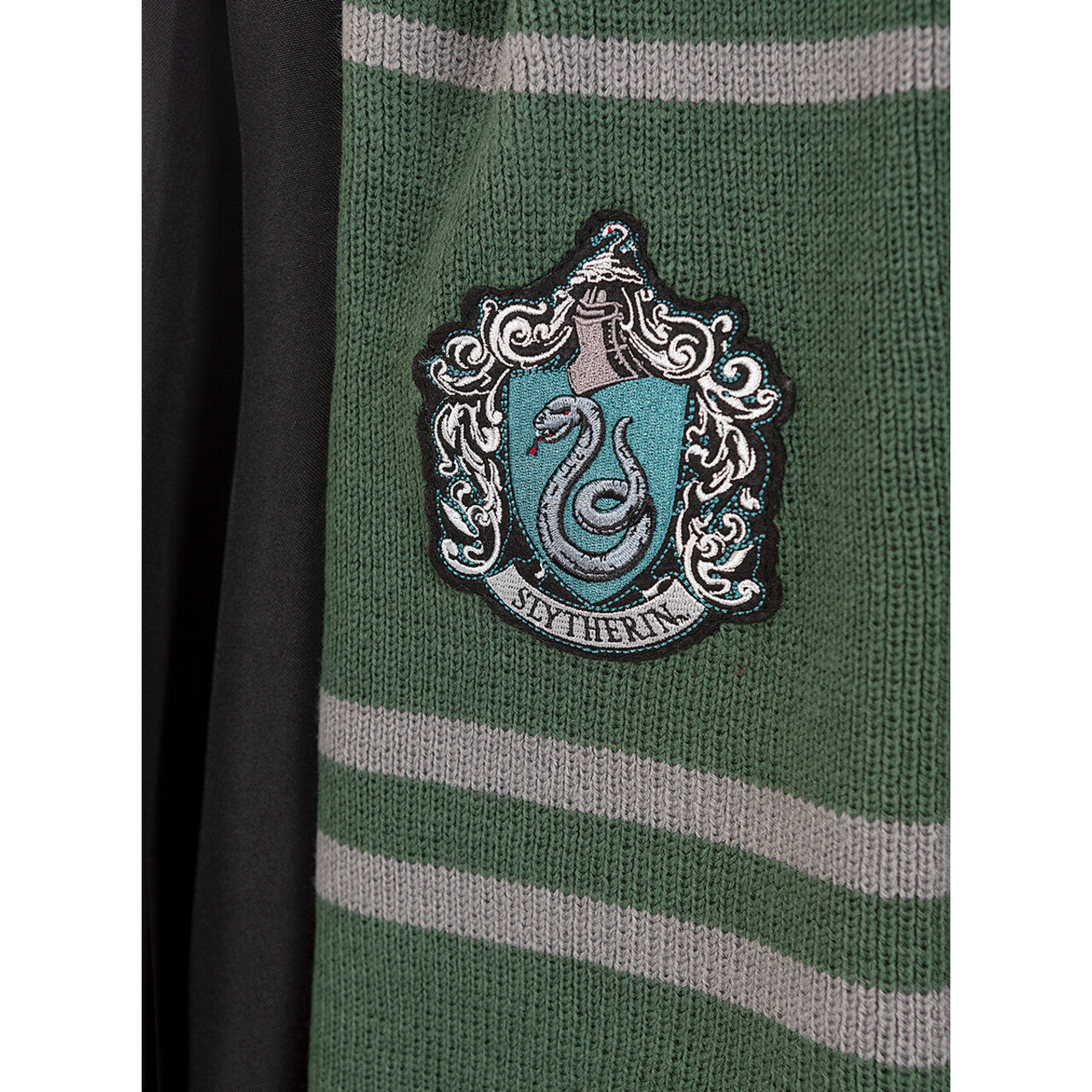 Op deze afbeelding zie je een Accessoires, van het merk Funidelia. Harry Potter Slytherin Sjaal Groen