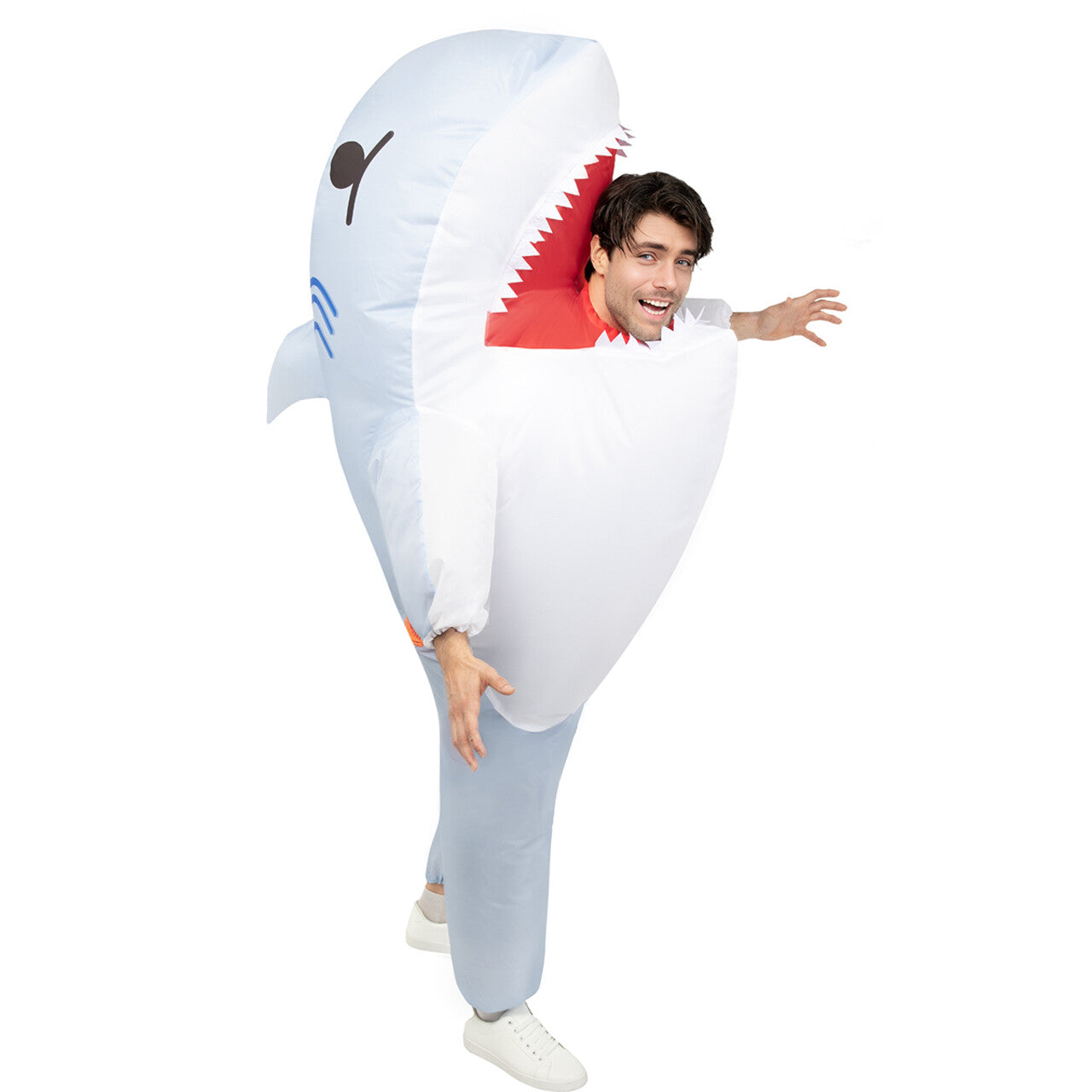 Op deze afbeelding zie je een Kostuums, van het merk Funidelia. Opblaasbaar Shark Attack Unisex Kostuum