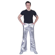 Op deze afbeelding zie je een Kostuums, van het merk Funny Fashion. Glanzend Zilveren Disco Godheid Broek Man