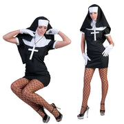 Op deze afbeelding zie je een Kostuums, van het merk Funny Fashion. Stoute Begijn Non Vrouw Kostuum