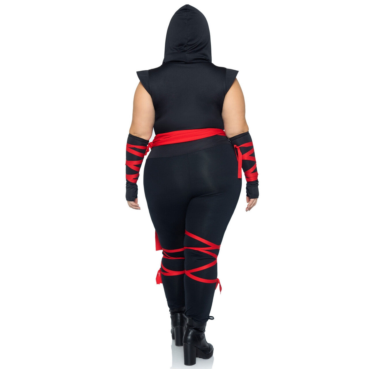 Op deze afbeelding zie je een Kostuums, van het merk Leg Avenue. Dodelijke Low Kick Ninja Plus Size Vrouw Kostuum