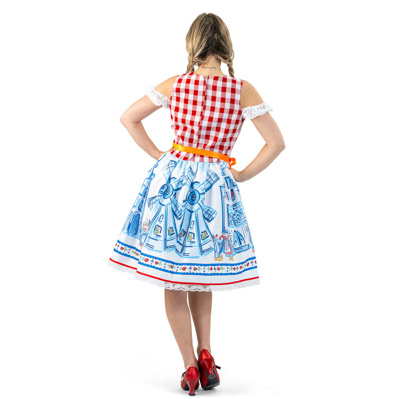 Op deze afbeelding zie je een Kostuums, van het merk Magic By Freddy's. Hollandse Deerne Dafne Vrouw Kostuum