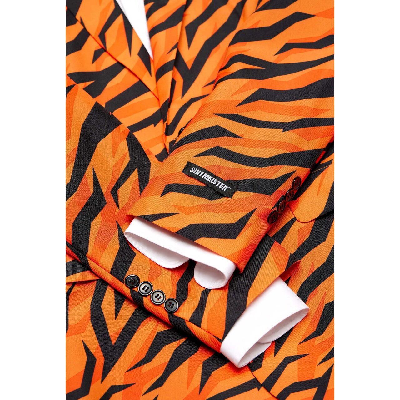 Op deze afbeelding zie je een Kostuums, van het merk Suitmeister. Tiger Wild And Out Man Kostuum