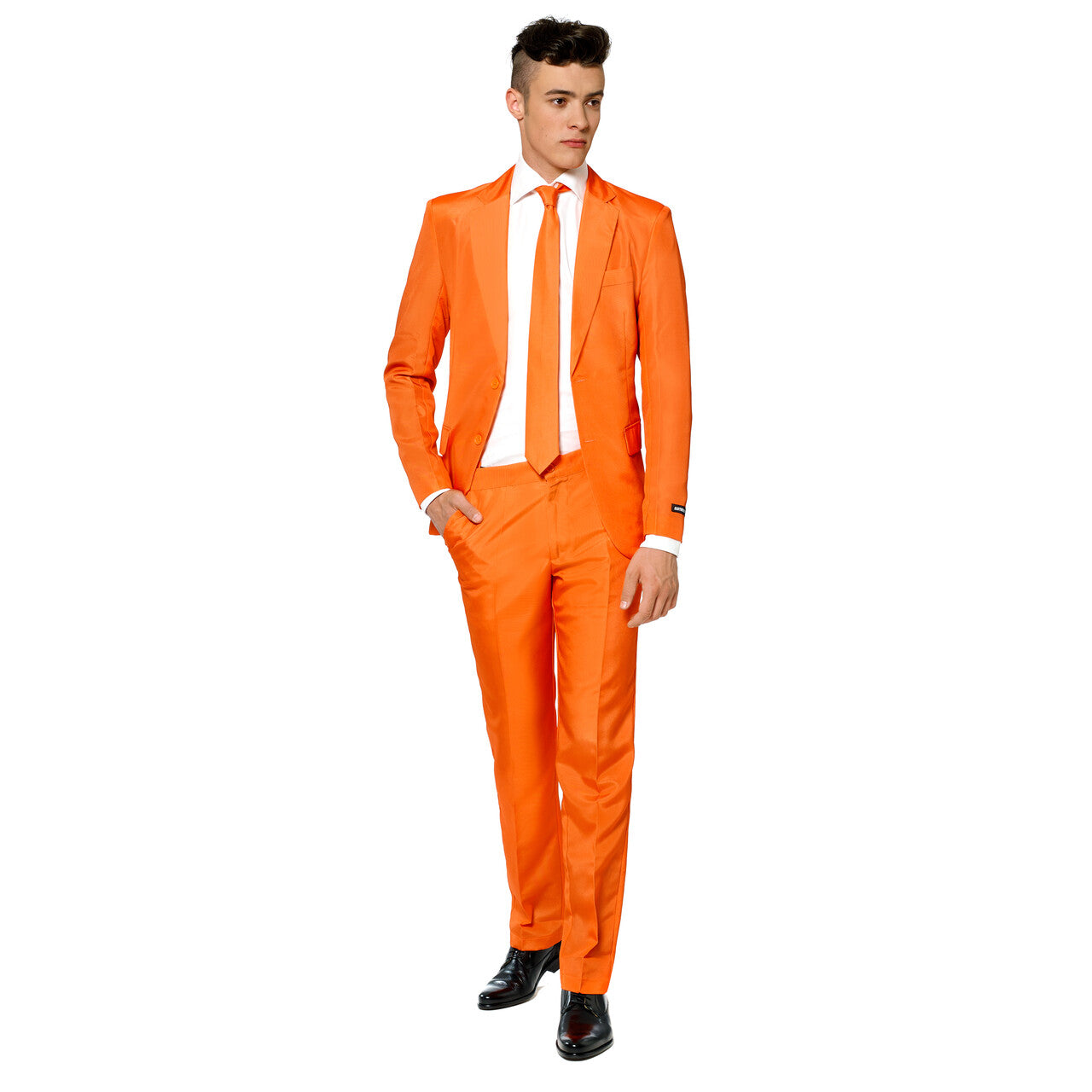 Op deze afbeelding zie je een Kostuums, van het merk Suitmeister. Heel Oranje Solid Orange Suitmeister Man Kostuum