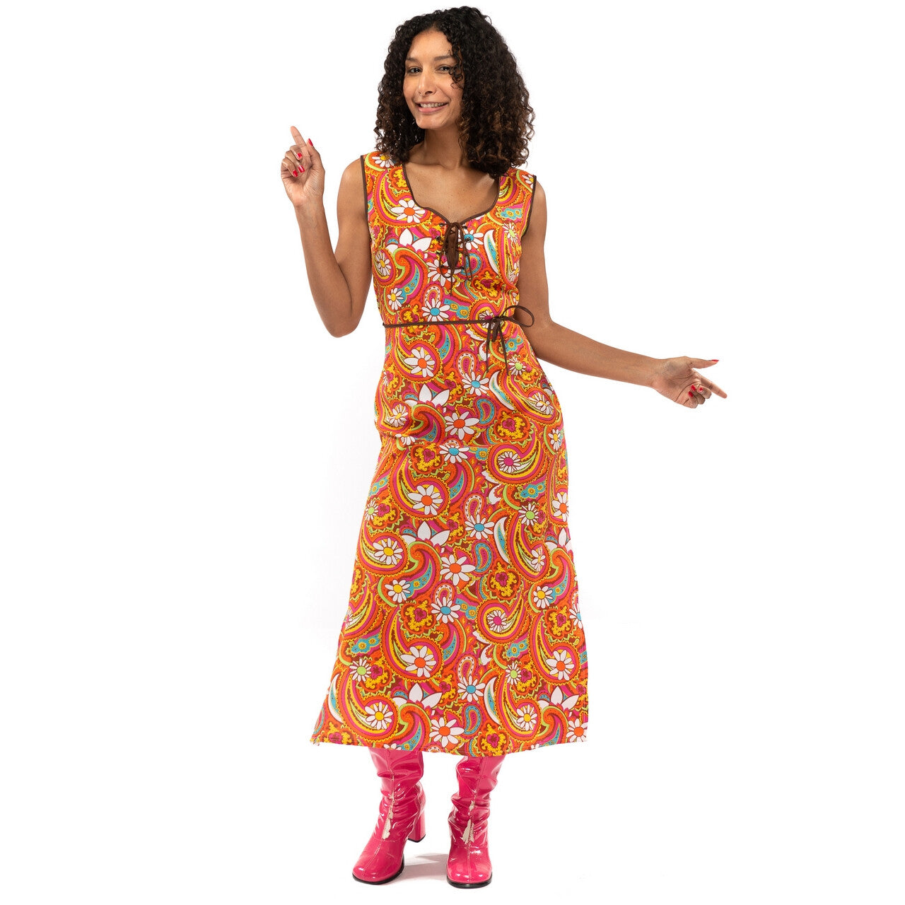 Op deze afbeelding zie je een Kostuums, van het merk Original Replicas. Oranje Lang Jaren 70 En 60 Hippie Bloemen Soul Disco Pretty Paisley Vrouw Kostuum