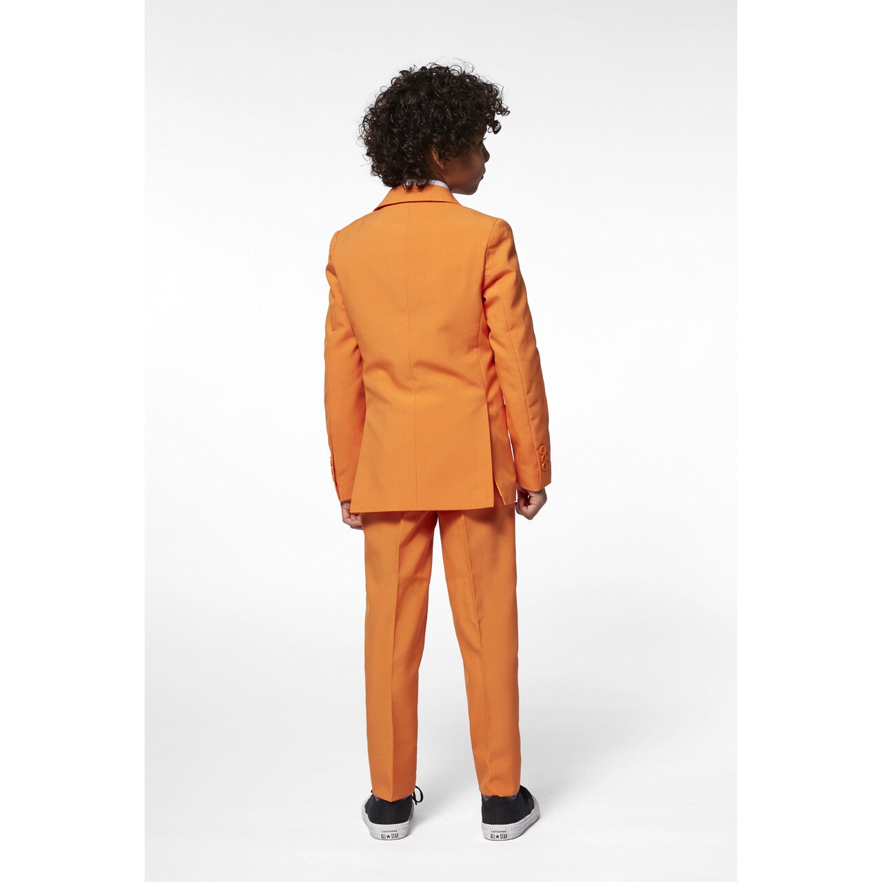 Op deze afbeelding zie je een Kostuums, van het merk Opposuits. Oranje Hoog In Het Vaandel Jongen Kostuum