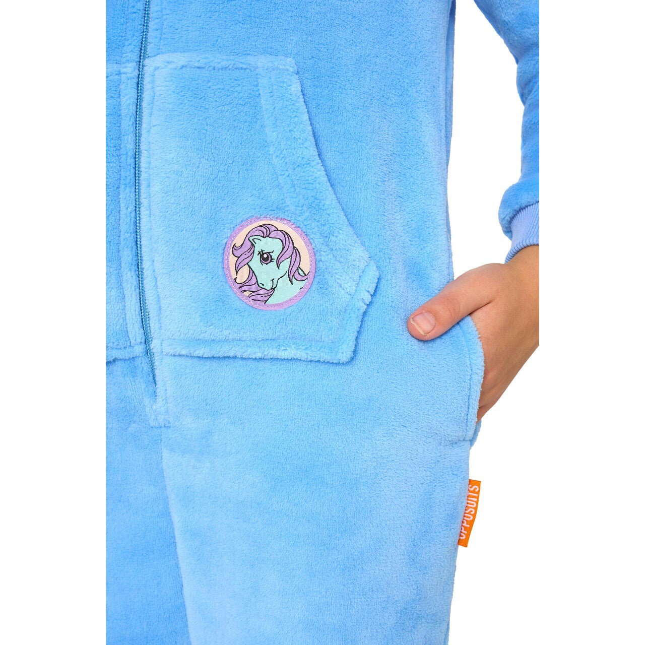Op deze afbeelding zie je een Kostuums, van het merk Opposuits. Boys My Little Pony™ - Bluebelle Onesie Kind Kostuum