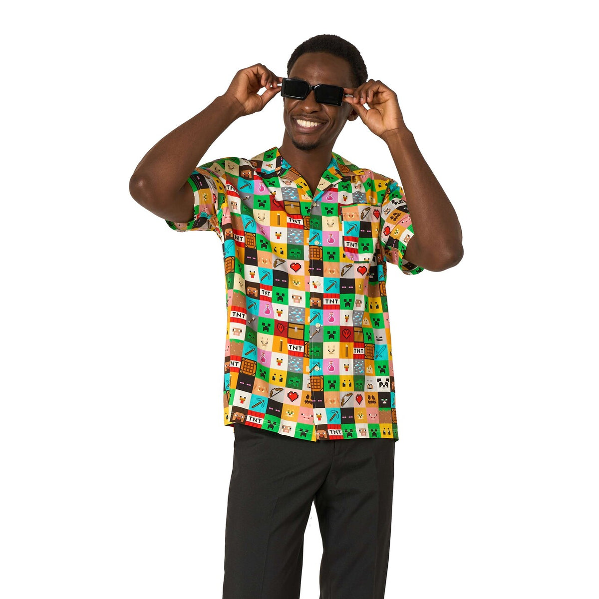 Op deze afbeelding zie je een Kostuums, van het merk Opposuits. Shirt Minecraft™ - Pixel Perfect Man