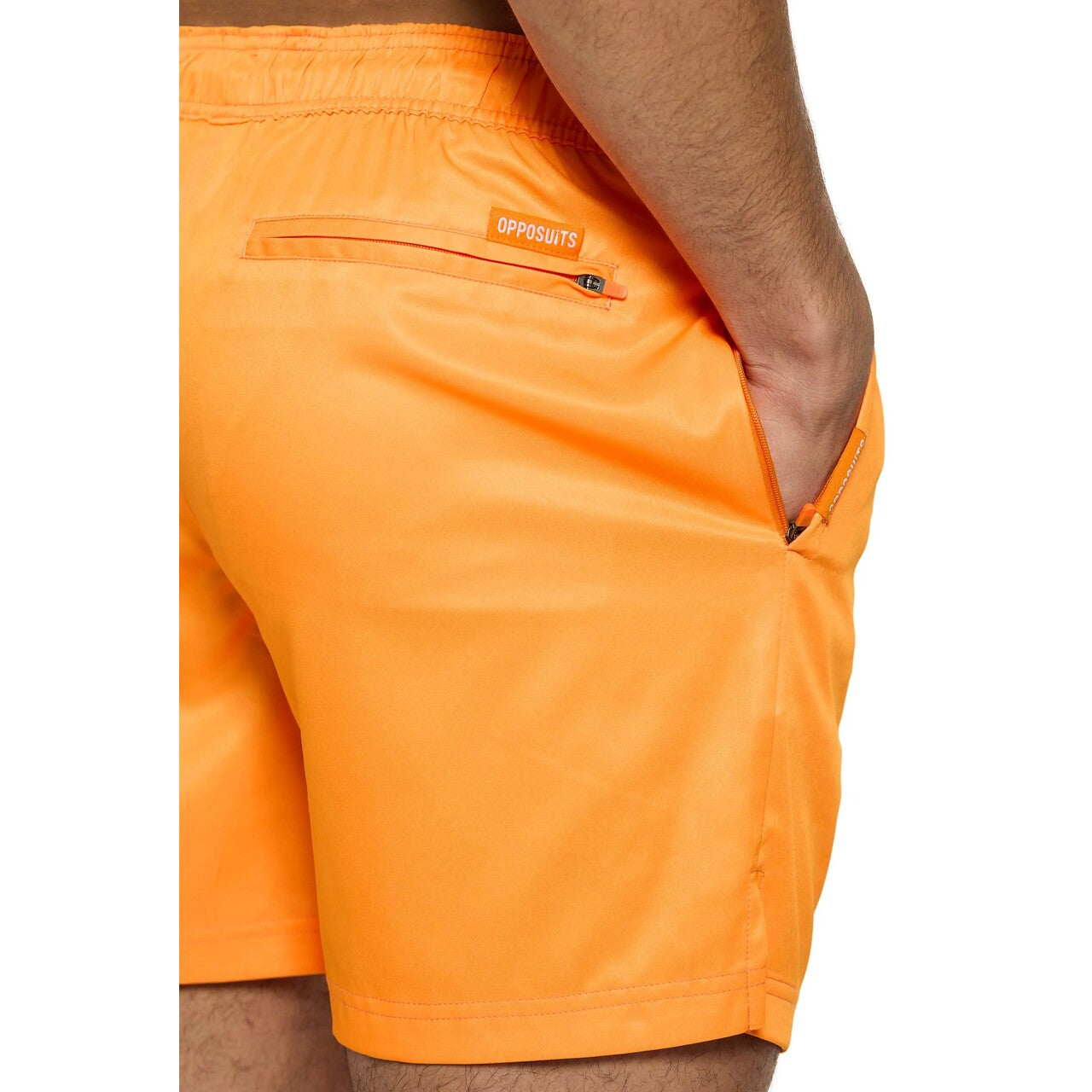 Op deze afbeelding zie je een Kostuums, van het merk Opposuits. Neon Vivid Orange Beachwear Man
