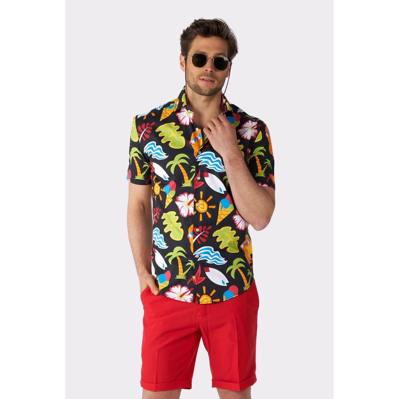 Op deze afbeelding zie je een Kostuums, van het merk Opposuits. Tropical Thunder Hawaii Blouse Man