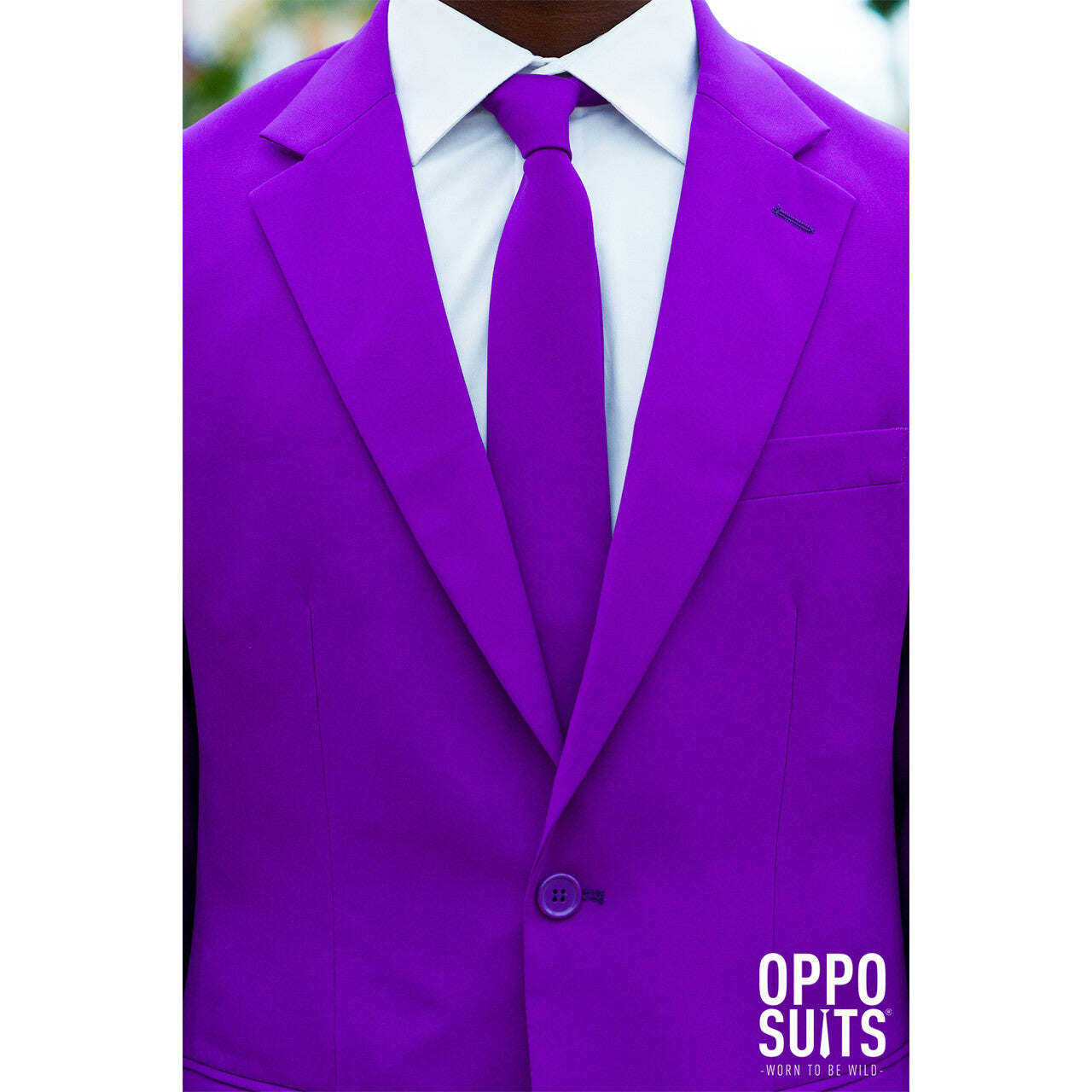 Op deze afbeelding zie je een Kostuums, van het merk Opposuits. Paars Purple Prince Opposuit Kostuum Man