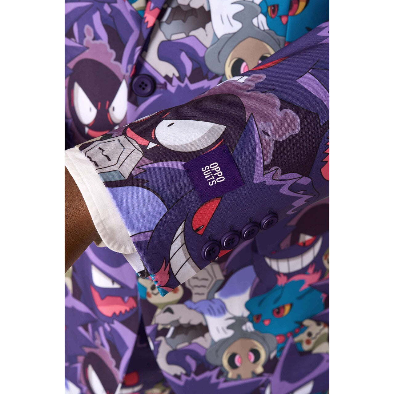 Op deze afbeelding zie je een Kostuums, van het merk Opposuits. Pokémon Ghost Types Man Kostuum