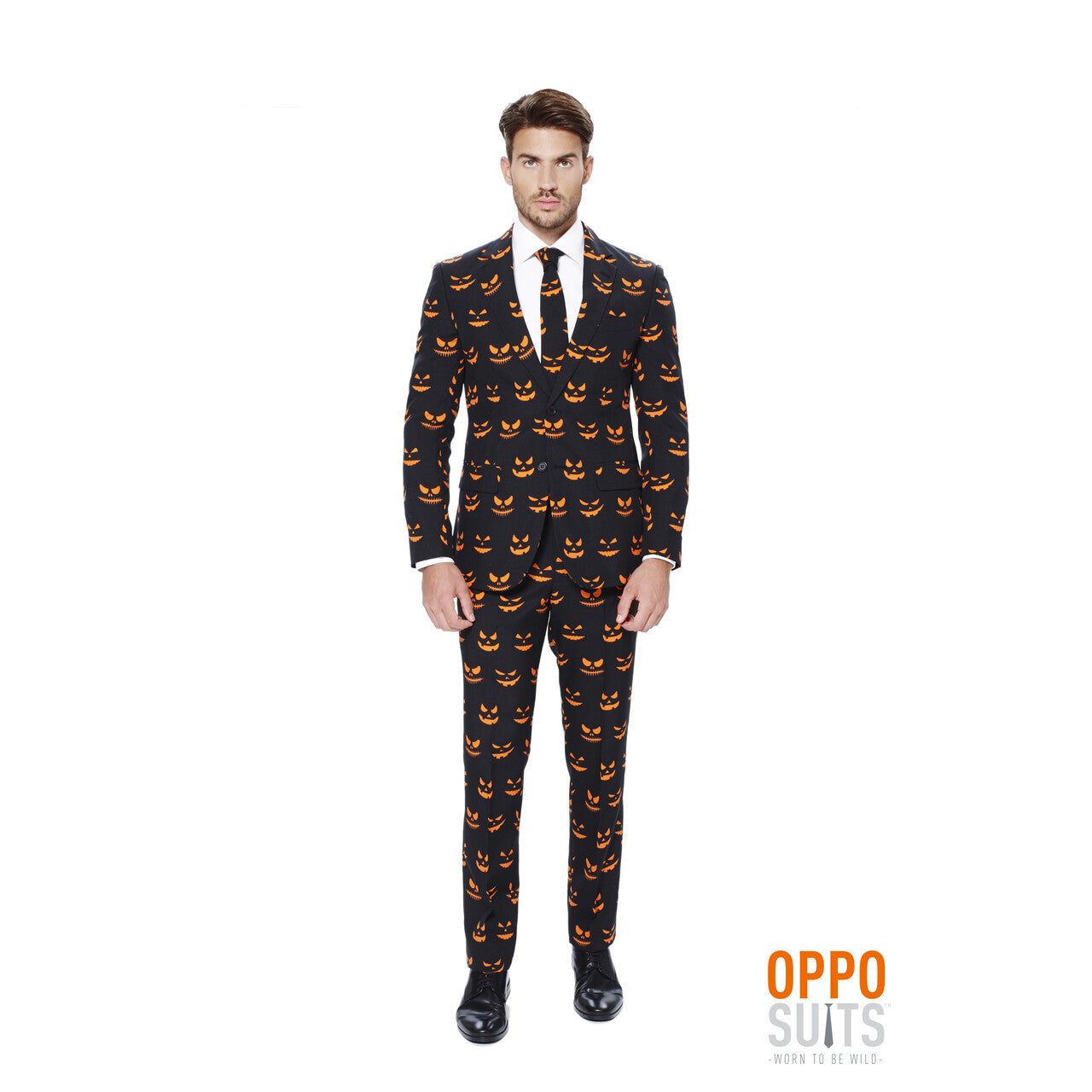 Op deze afbeelding zie je een Kostuums, van het merk Opposuits. Halloween Black-Jack-O Opposuit Man Kostuum