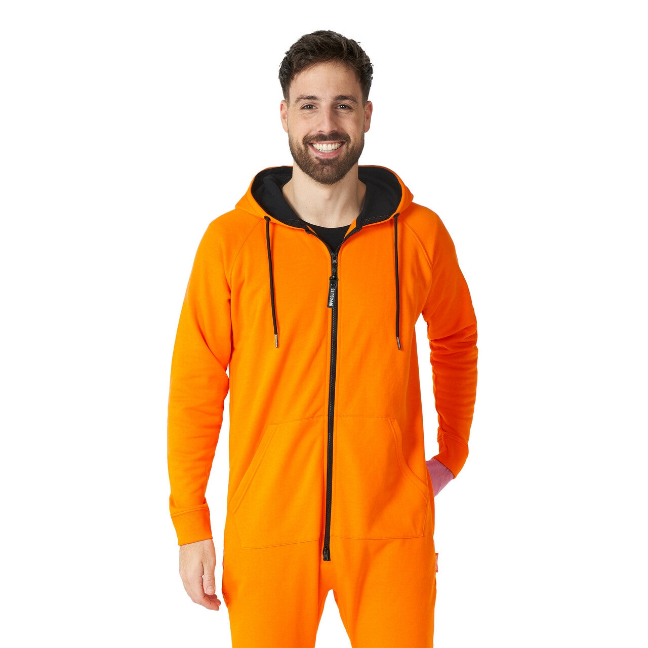 Op deze afbeelding zie je een Kostuums, van het merk Opposuits. The Orange Army Party Man Kostuum