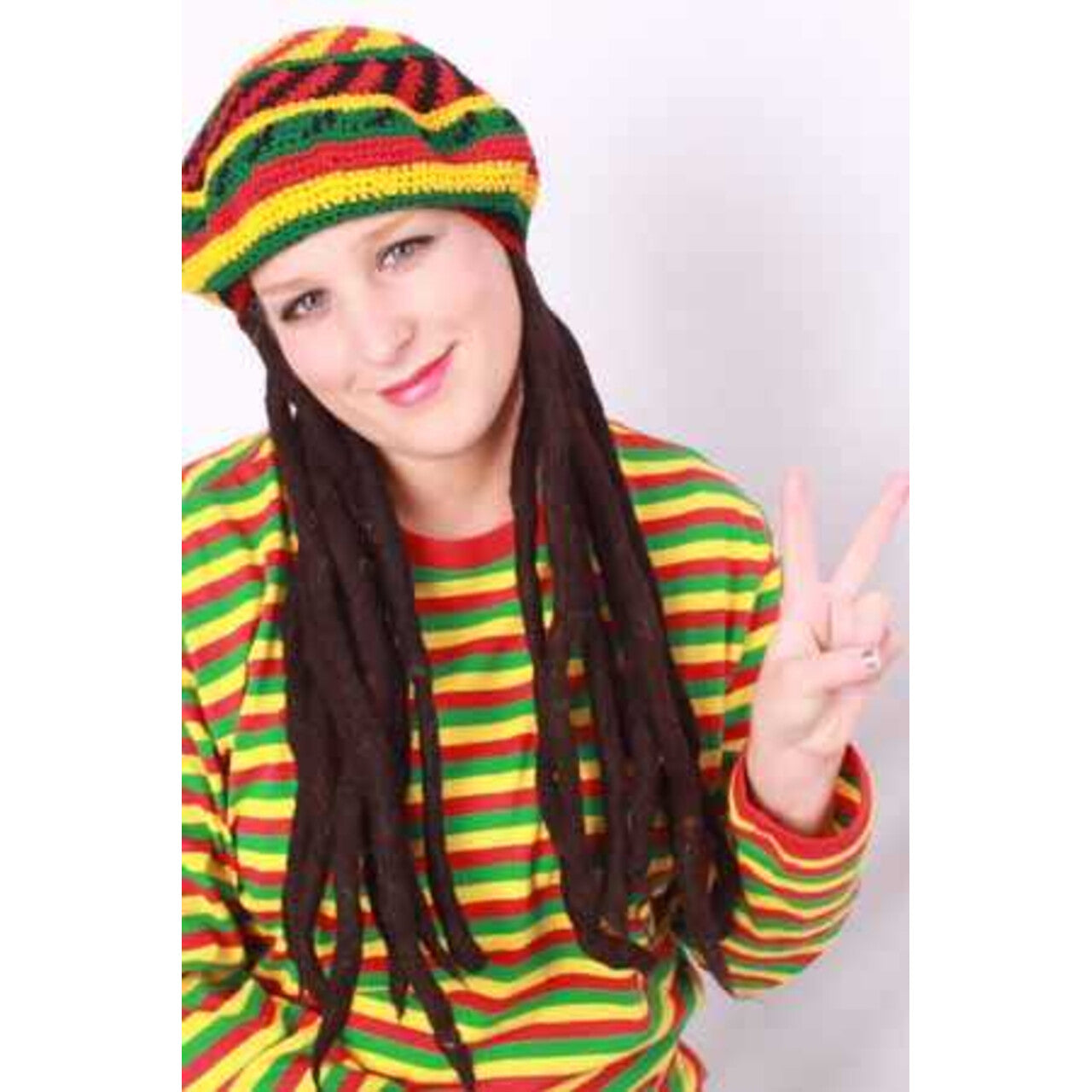 Op deze afbeelding zie je een Accessoires, van het merk PartyXplosion. Reggae Bob Baret Met Rasta Haar