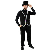 Op deze afbeelding zie je een Kostuums, van het merk PartyXplosion. Gilet Met Verlichting En Zilveren Rand Heren Man