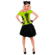 Op deze afbeelding zie je een Kostuums, van het merk PartyXplosion. 80s Popster Punk Groen Met Gaten Shirt Vrouw