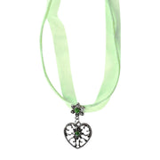 Op deze afbeelding zie je een Accessoires, van het merk PartyXplosion. Ketting Tiroler Licht Groen