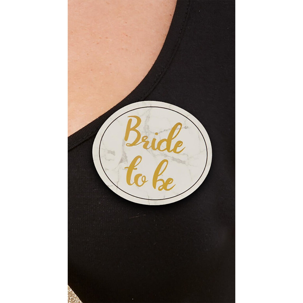 Op deze afbeelding zie je een Accessoires, van het merk Smiffy's. Vrijgezellenfeest Uitgelaten Meiden Bride To Be Broches 5 Stuks