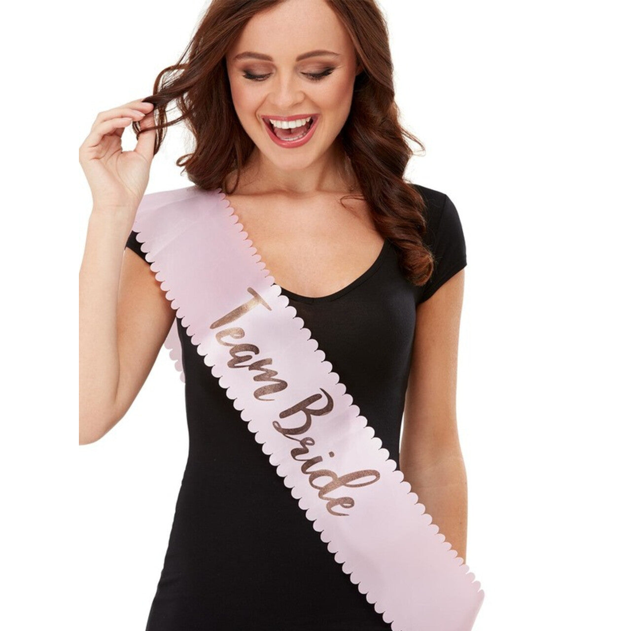 Op deze afbeelding zie je een Accessoires, van het merk Smiffy's. Team Bride Sjerp Bruidsmeisjes