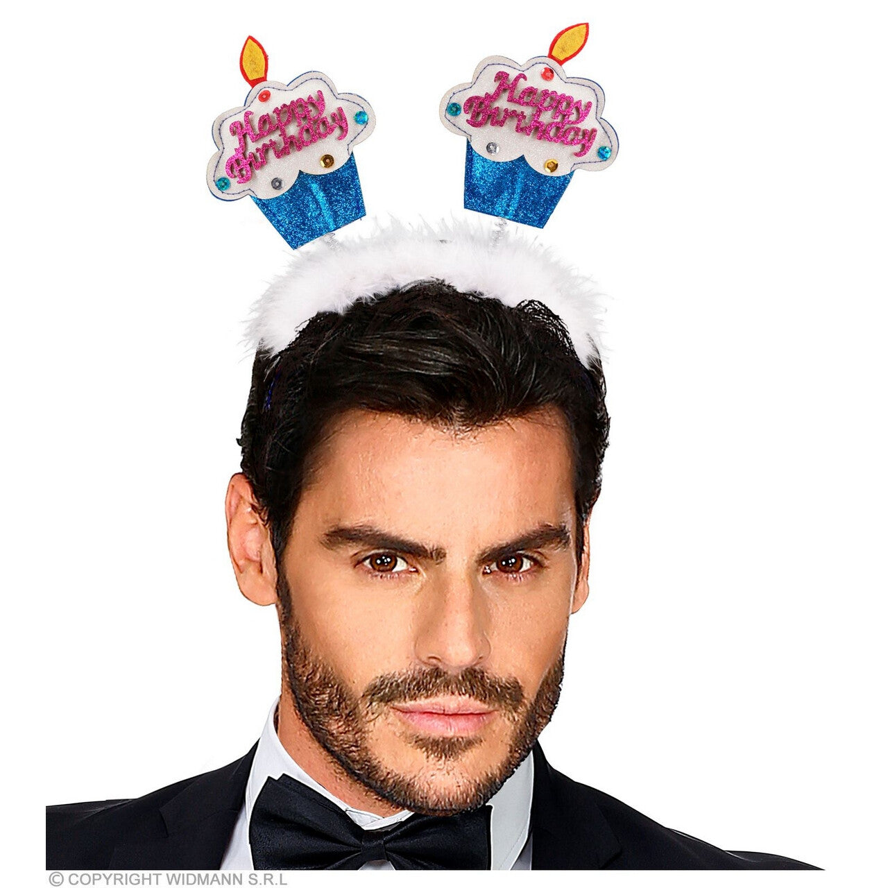 Op deze afbeelding zie je een Accessoires, van het merk Widmann. Cupcake Happy Birthday Haarband Blauw