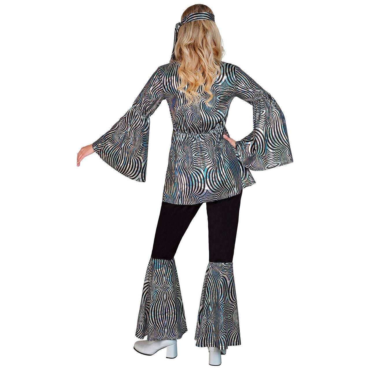 Op deze afbeelding zie je een Kostuums, van het merk Widmann. 70s Groovy Kostuum Disco Zilver XXL Vrouw