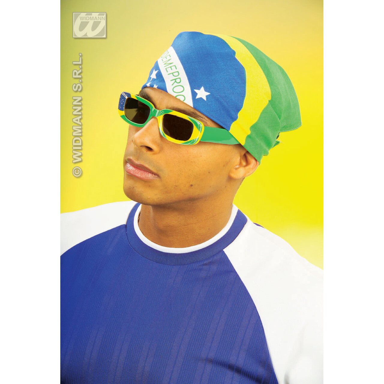 Op deze afbeelding zie je een Accessoires, van het merk Widmann. Bandana Brazilie