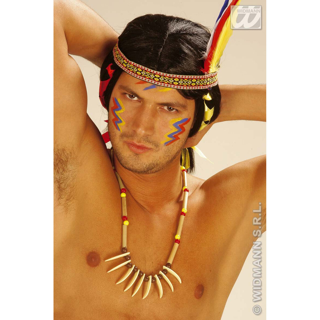 Op deze afbeelding zie je een Accessoires, van het merk Widmann. Indiaanse Ketting