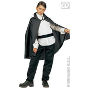 Op deze afbeelding zie je een Accessoires, van het merk Widmann. Zwarte Cape Kind 90 Centimeter